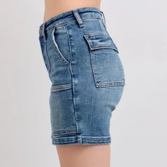 Judy Blue High Rise Denim Mid-Length Enevlope Pockets Slim Fit Jean Shorts